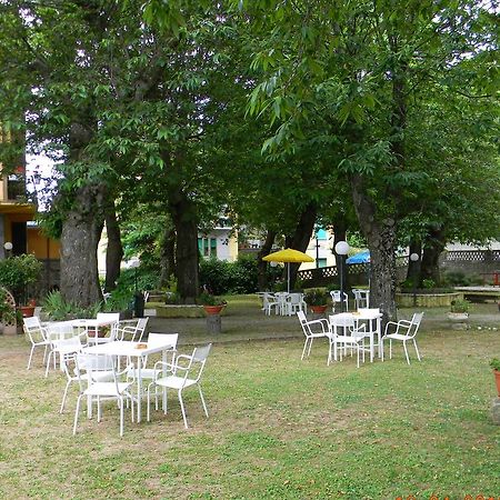 Albergo Ristorante Ragno D'Oro Piancastagnaio Eksteriør billede