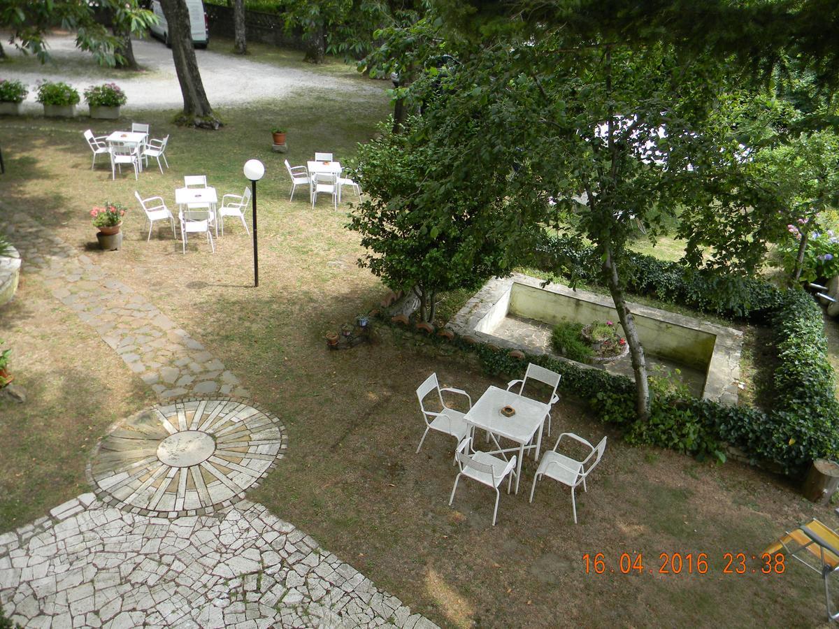 Albergo Ristorante Ragno D'Oro Piancastagnaio Eksteriør billede